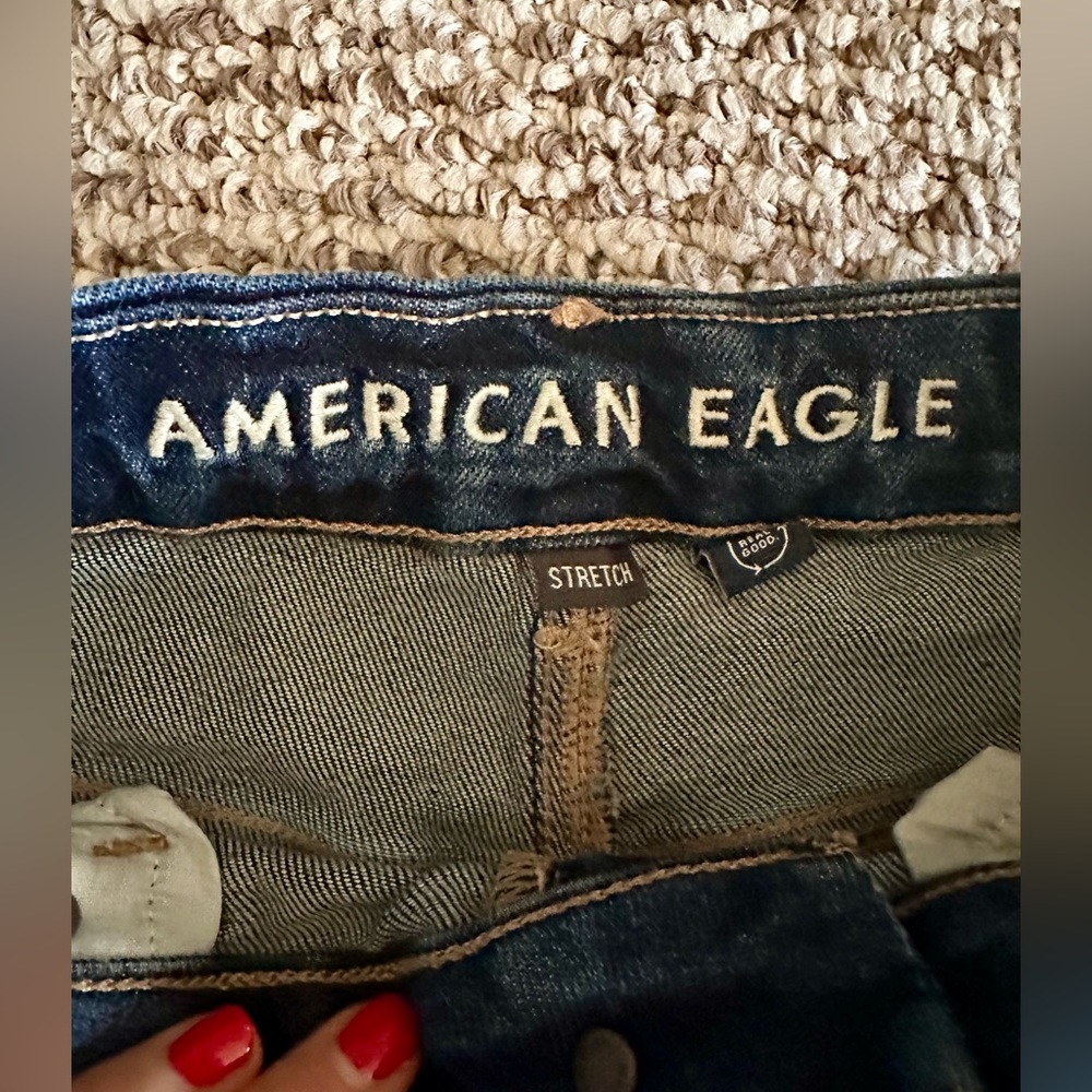 American Eagle Stretch Curvy Mom Jeans size 6 - Picture 2 of 5